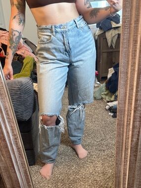 American Eagle High-Rise Distressed Relaxed Mom Jeans